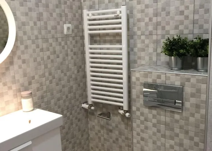 Luxury 2bdrm *
